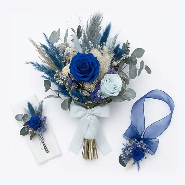 Combo de novia azul en flor preservada: ramo, prendido y pulsera de dama a juego